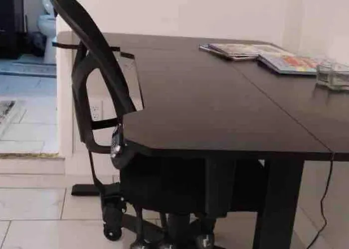 Apartment Your Downtown With California King Bed Unit A