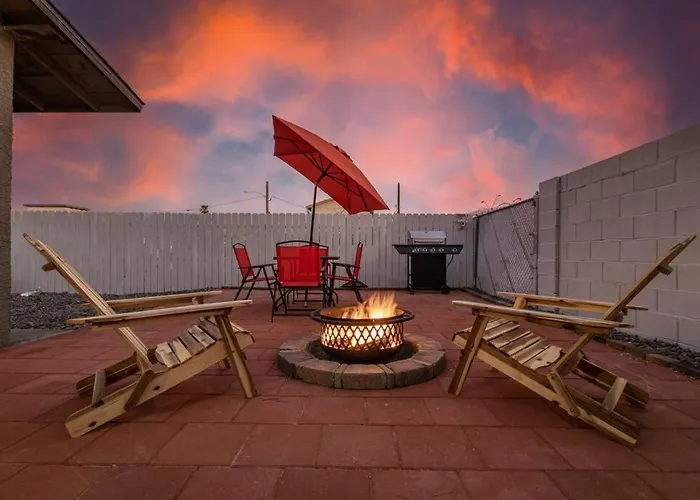 Your Downtown With California King Bed Unit A *