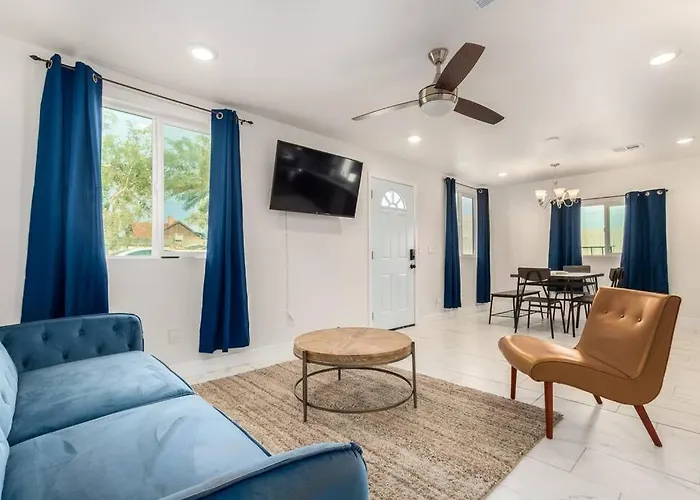 Your Downtown With California King Bed Unit A Apartment Phoenix